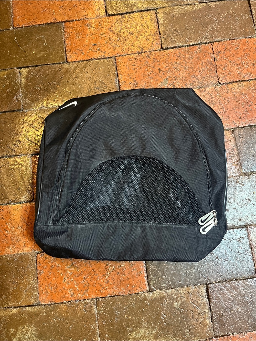 Nike Y2K black utility bag 13” X 10” X 4” 3084 - Picture 1 of 5